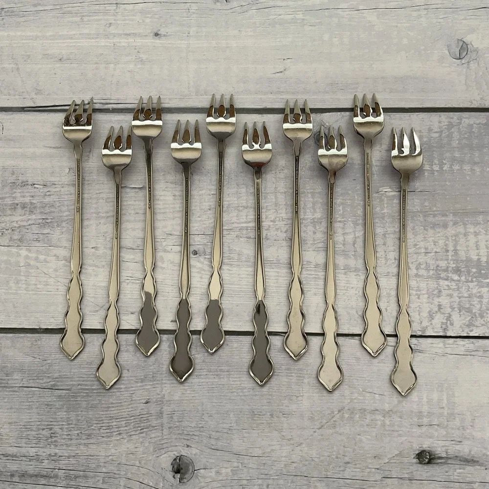 Oneida Distinction Deluxe HH VALERIE Stainless Flatware Cocktail Forks Set Of 10